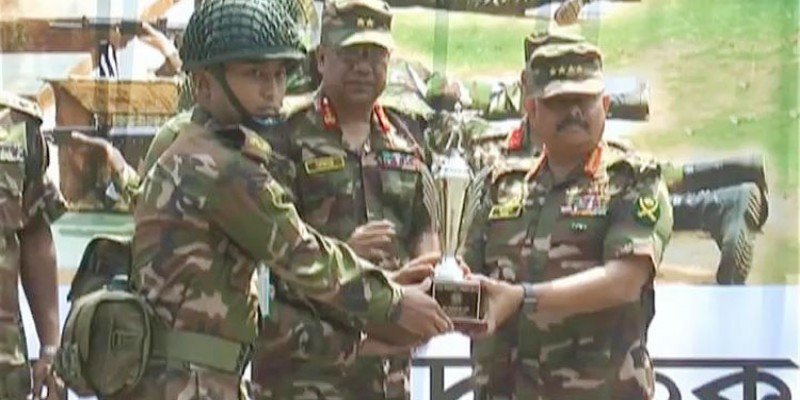 ‘ফণী’ মোকাবেলায় সেনাবাহিনী সম্পূর্ন প্রস্তুত॥জেনারেল আজিজ আহম্মেদ