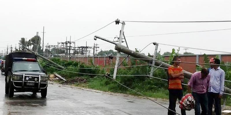 ঘূর্নিঝড় ফণীর কূ-প্রভাব॥ সারাদেশের কোটি গ্রাহক বিদ্যুৎ বিচ্ছিন্ন