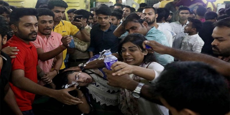 ছাত্রলীগের নতুন পূর্ণাঙ্গ কমিটি নিয়ে মারামারি॥ তদন্তে ৩ সদস্যের কমিটি