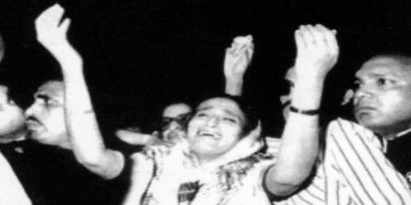 শেখ হাসিনার স্বদেশ প্রত্যাবর্তন দিবস আজ