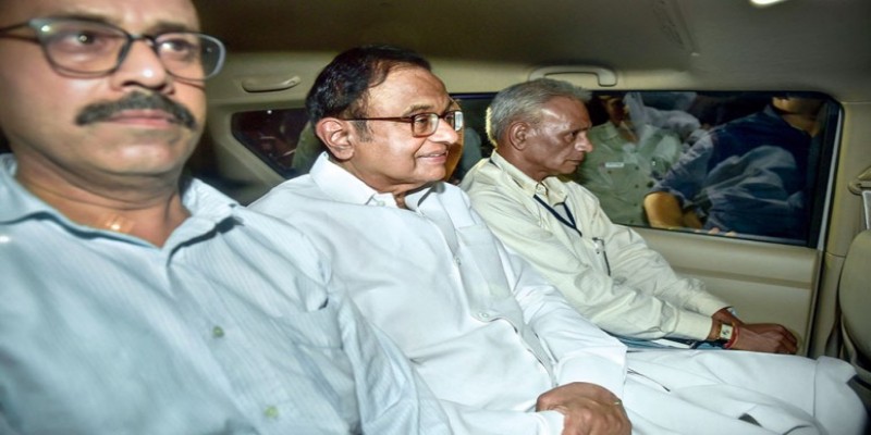 সকাল থেকেই সিবিআইয়ের জেরা করা হচ্ছে ভারতের প্রাক্তন অর্থমন্ত্রী চিদম্বরমকে॥