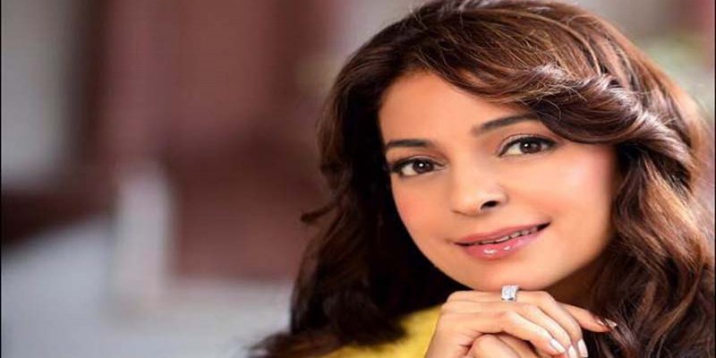 ওয়েব ফিল্মে কাজ করছেন বলিউড অভিনেত্রী জুহি চাওলা ॥