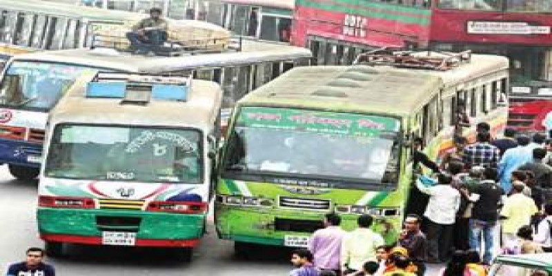 বিশৃঙ্খল গণপরিবহন বাড়াচ্ছে ব্যক্তিগত গাড়ি ব্যবহারের প্রবনতা॥