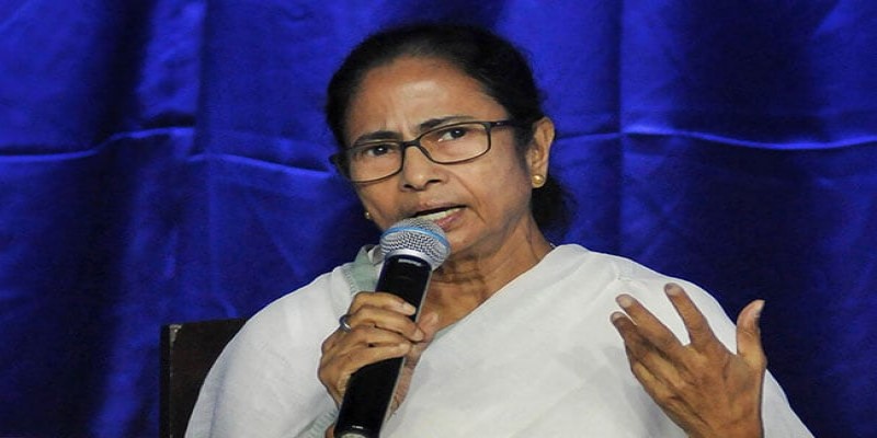 ভারতের পশ্চিমবঙ্গে বাংলা ও হিন্দি সিনেমাকে সমান হল দিতে নির্দেশ দিলেন মুখ্যমন্ত্রী॥