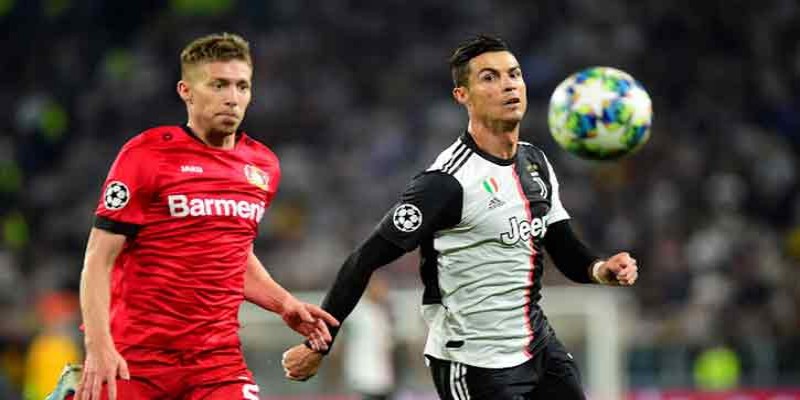 ফুটবল ॥ রোনালদো-হিগুয়েনের গোলে জুভেন্টাসের সহজ জয়