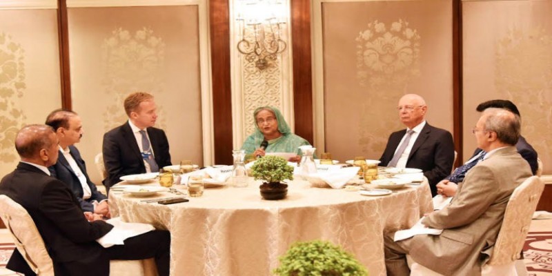 বাংলাদেশে বিনিয়োগের এখনই সময় ।। নয়াদিল্লিতে বিশ্ববাসীকে প্রধানমন্ত্রী