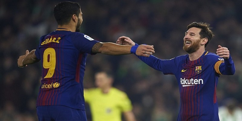 ফুটবল।। মেসি-সুয়ারেজের গোলে বার্সেলোনার জয় ।।