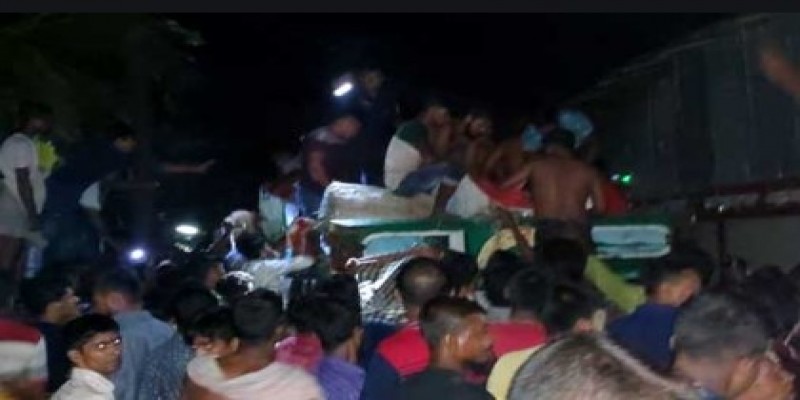 পটুয়াখালীতে ইলিশের ট্রাক লুটের চেষ্টা ॥ পরিস্থিতি নিয়ন্ত্রণে পুলিশ