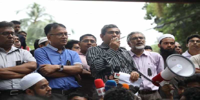 পলিটিক্যাল স্টুডেন্টদের ক্ষমতা আমাদের চেয়ে কয়েকগুণ ॥ বুয়েট শিক্ষক মিজানুর রহমান