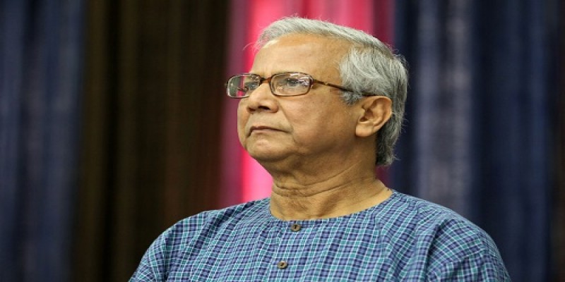 নির্বিঘ্নে আত্মসমর্পণ করতে সময় পেলেন নোবেলজয়ী ড. ইউনূস॥