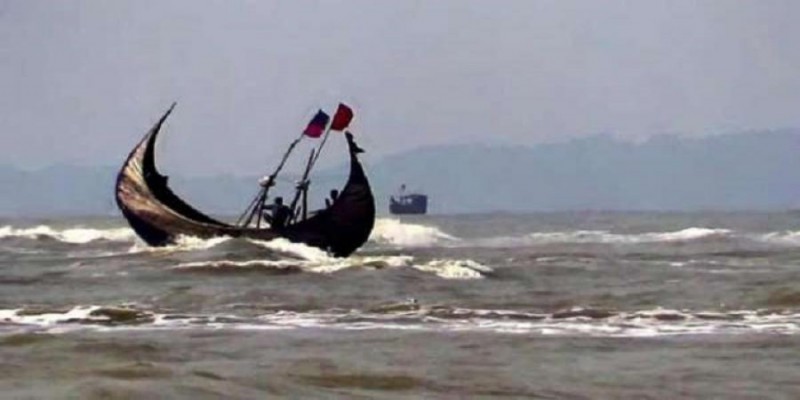 ঘূর্নিঝড়ের প্রভাবে পাথরঘাটায় ভারী বর্ষণ ॥ এখনও ঘরে ফেরেনি বেশকিছু মাছ ধরার ট্রলার