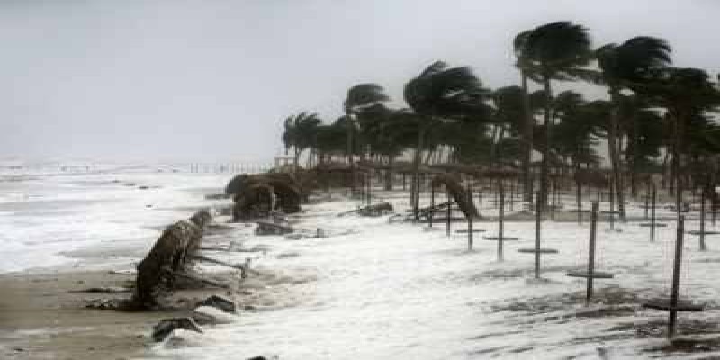 সাগরদ্বীপের মাত্র ২৫ কিমি দূরে ঘূর্নিঝড় বুলবুল॥ কয়েক ঘণ্টার মধ্যেই আঘাত হানবে সুন্দরবনে