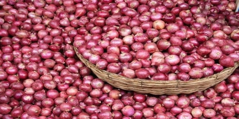 রাজধানীতে পেঁয়াজের কেজি ২০০॥   
