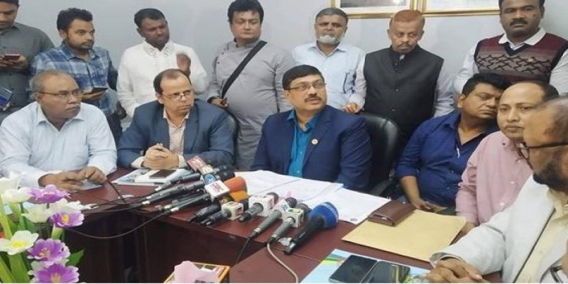 বিপিসি’র আশ্বাসের ভিত্তিতে ১৫ ডিসেম্বর পর্যন্ত পেট্রোল পাম্প ধর্মঘট স্থগিত॥