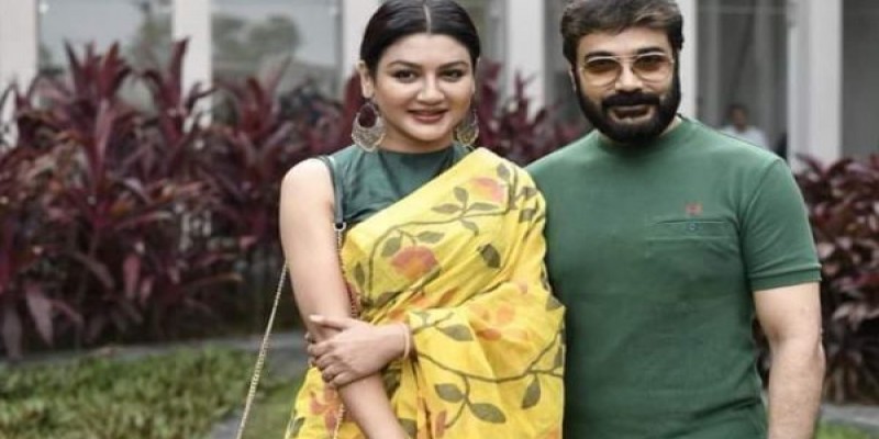 ভারতের সেরা ৫ অভিনেত্রীর মধ্যে বাংলাদেশের জয়া পড়বে॥ সুপারষ্টার প্রসেনজিৎ