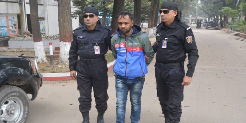 ১৬ হাজার পিস ইয়াবাসহ বিমানবন্দর এলাকা থেকে আটক ১॥