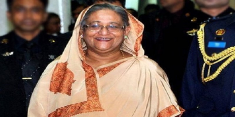 দেশে ফিরেছেন প্রধানমন্ত্রী ॥