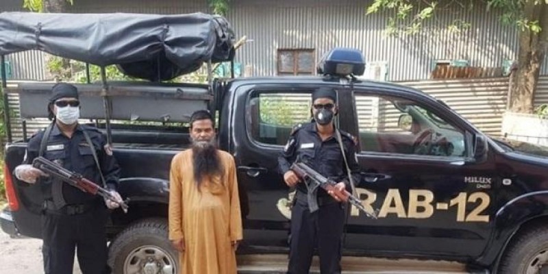 টাঙ্গাইলে শিশু ধর্ষণ মামলার ৫০ বছর বয়সী আসামি গ্রেফতার॥