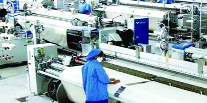 স্বাস্থ্যবিধি মেনেই নারায়ণগঞ্জে খুললো ২৩২ শিল্প কারখানা॥