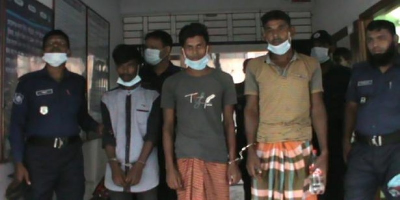 বিকাশের পিন না দেয়ায় বন্ধুকে হত্যা॥ গ্রেফতার ৩