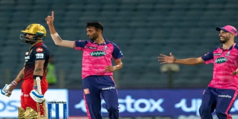 ব্যাঙ্গালুরুকে হারিয়ে শীর্ষে রাজস্থান।।