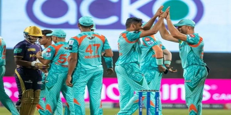 কলকাতাকে উড়িয়ে শীর্ষে লক্ষ্ণৌ।।