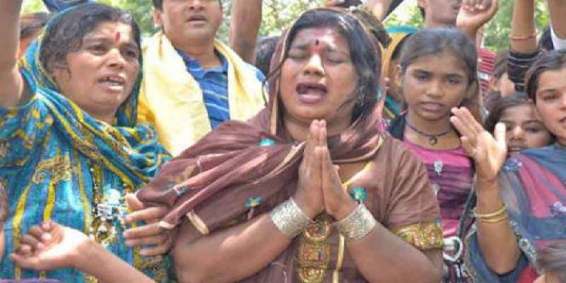 ভারতে নাগরিকত্ব চাওয়া ধর্মীয় সংখ্যালঘুদের চরম হেনস্থা॥ সর্বস্ব খুইয়ে ফিরতে বাধ্য হচ্ছেন পাকিস্তানে