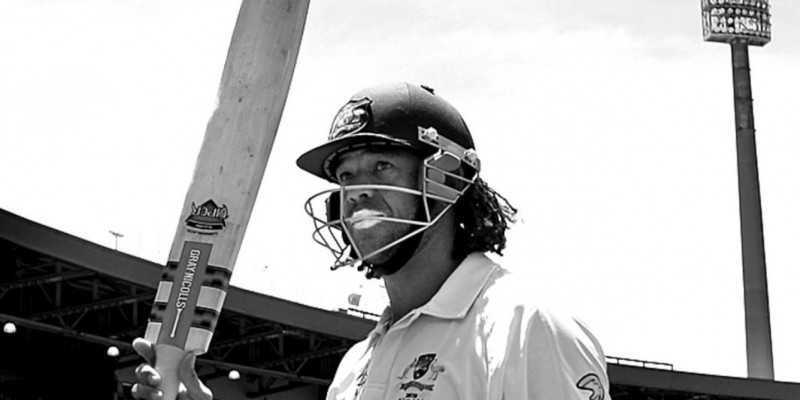 সাইমন্ডসের মৃত্যুতে ক্রীড়া বিশ্বের শোক।।