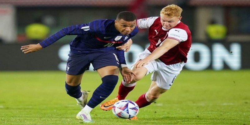 এমবাপ্পের গোলের পরও ফ্রান্সের ড্র।।