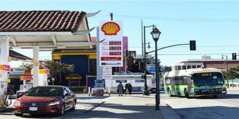 সৌদি আরবে গ্যাসের দাম ১০ শতাংশ বৃদ্ধি।।