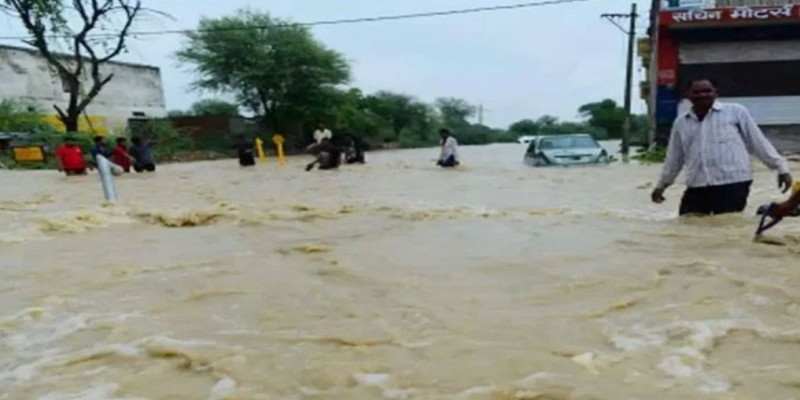 আসাম-মেঘালয়ে বন্যায় ৩১ জনের মৃত্যু।। 