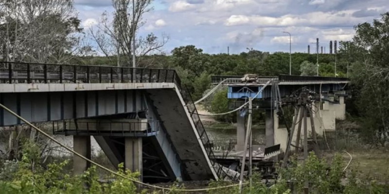 ইউক্রেনের পূর্বাঞ্চলিয় শহর ইজিয়ামের দখল নিতে অভিযান জোরদার করছে রাশিয়া॥