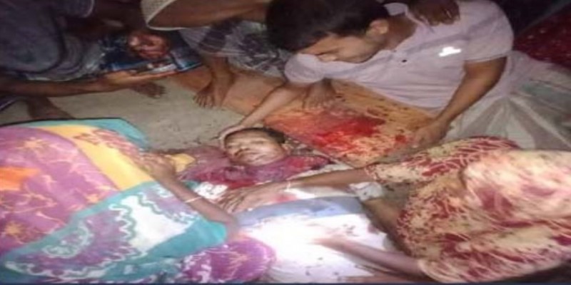 বেনাপোলে ইউপি সদস্যকে কুপিয়ে হত্যা ।।