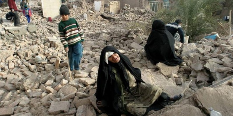 ইরানে ভূমিকম্পে নিহত ৩।।কাঁপলো আরও ৭ দেশ