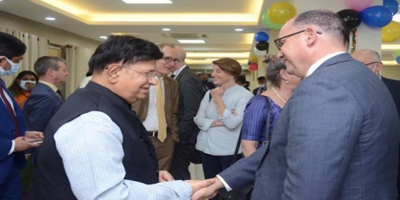 বিভিন্ন দেশের সঙ্গে কূটনৈতিক সম্পর্ক বাড়বে।। ড. মোমেন