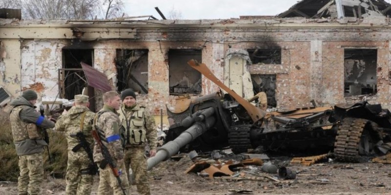 ইউক্রেনে রুশ হামলা জোরদার।।আরও ১৭ বেসামরিক নাগরিক নিহত