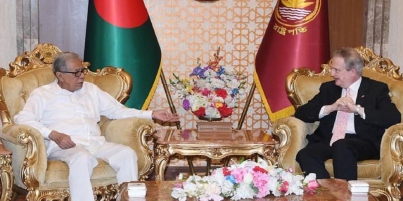রাষ্ট্রপতির সঙ্গে স্পেনের রাষ্ট্রদূতের সাক্ষাৎ।।