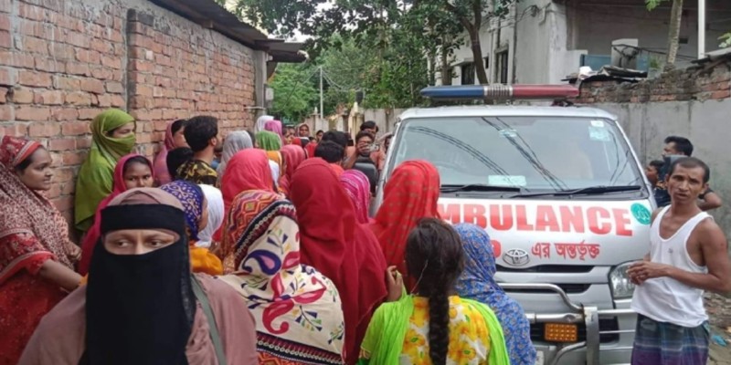 তুরাগে নৌকা ডুবি।।৪ ঘণ্টা পর মিলল অন্তঃসত্ত্বার লাশ