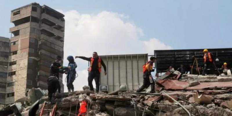 ফিলিপাইনে ৭.১ মাত্রার ভূমিকম্প।। ক্ষতির শঙ্কা