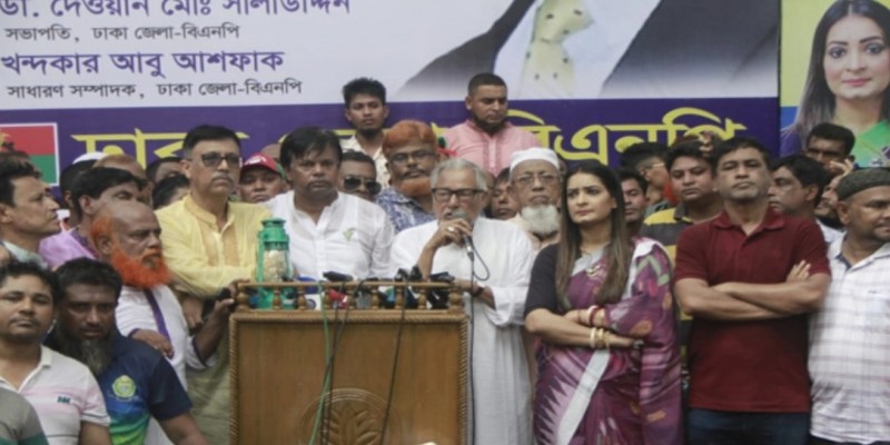 সরকার ইভিএমে ভোট লুটের চক্রান্ত করছে।। নজরুল