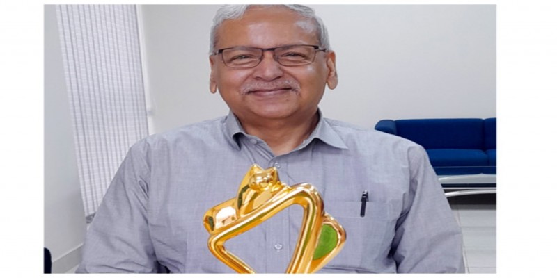 জাতীয় পরিবেশ পুরস্কার পেলেন অধ্যাপক ড. সালিমুল হক।।
