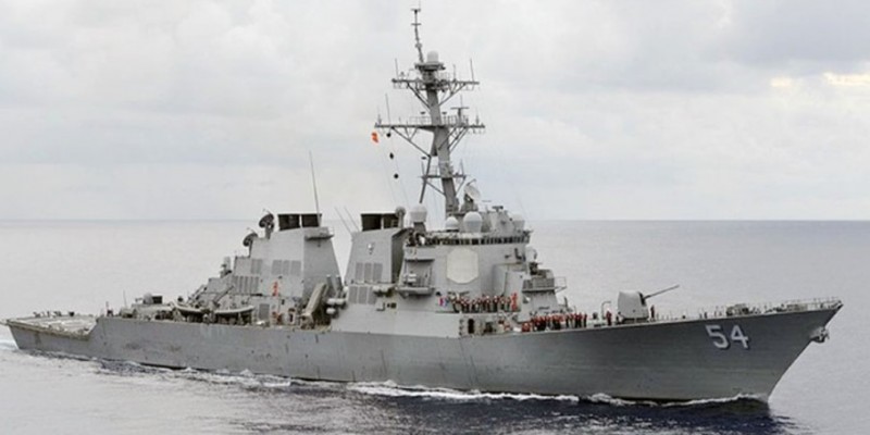 তাইওয়ান প্রণালীতে মার্কিন যুদ্ধজাহাজ।। পর্যবেক্ষণ করছে চীন 