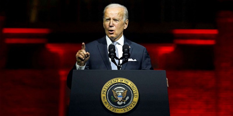 ্রাম্প ও তার সমর্থকরা গণতন্ত্রের জন্য হুমকি।। বাইডেন