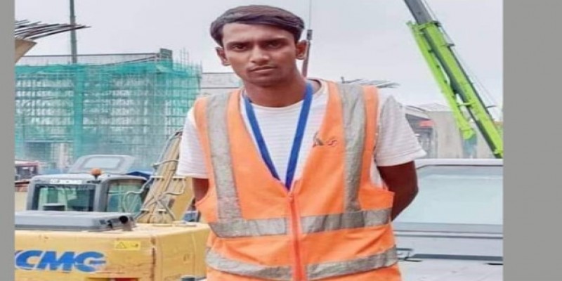 টাঙ্গাইলে মোটরসাইকেল নিয়ন্ত্রণ হারিয়ে কাভার্ড ভ্যানে ধাক্কা।। নিহত ২