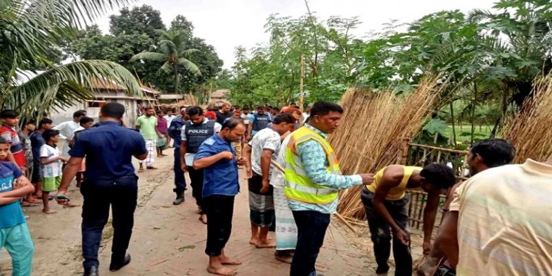 লালপুরে বৃষ্টির পানি নিষ্কাশন নিয়ে সংঘর্ষ।। গুলিবিদ্ধসহ আহত ৪