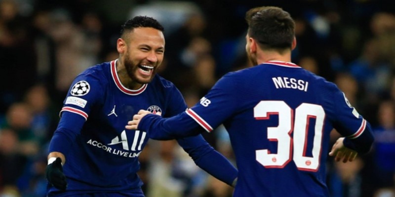 মেসির রেকর্ডের রাতে ইসরায়েলী ক্লাবকে উড়িয়ে দিল পিএসজি।।