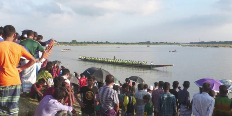 ব্রহ্মপুত্রে নৌকা ডুবি।। দুই শিশু-কিশোর নিখোঁজ