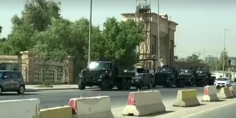 ইরাকের পার্লামেন্টে বৈঠকের সময় রকেট হামলা।।