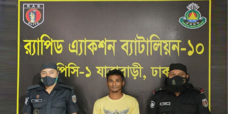 ৫১টি চোরাই মোবাইলসহ যুবক গ্রেফতার।।