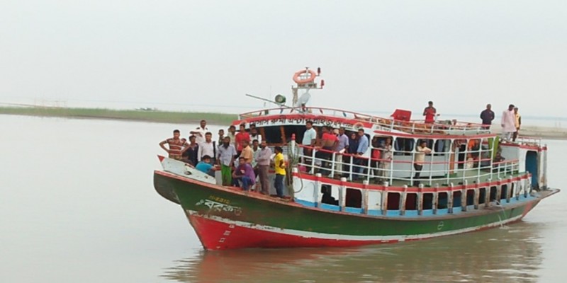 ৪ দিন পর ভোলা-বরিশাল রুটের লঞ্চ চলাচল স্বাভাবিক।।